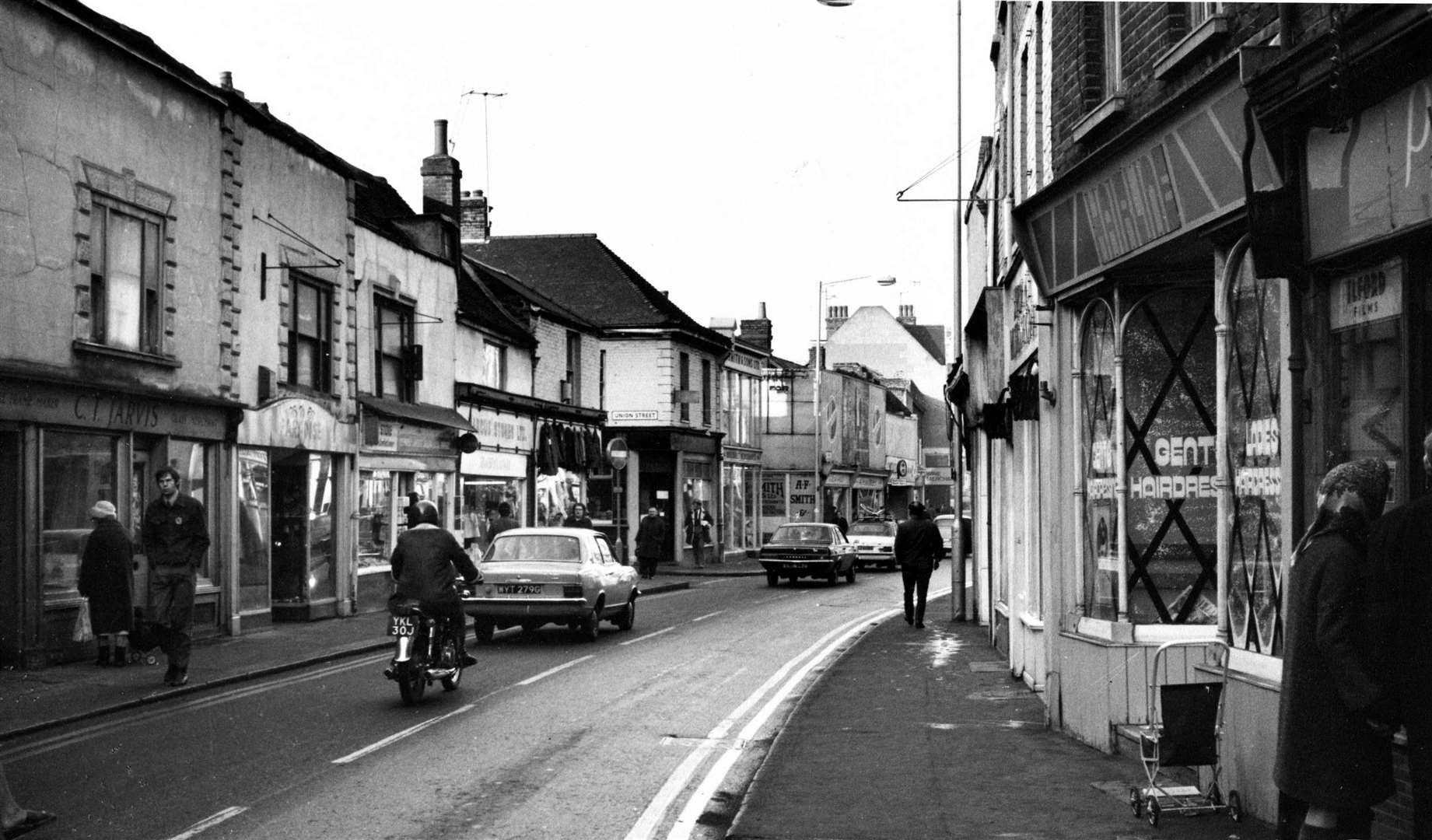 Chatham High Street looking towards the river from opposite the Ritz cinema area before Union Street (pictured on the left) was redeveloped. Undated file picture c1960s