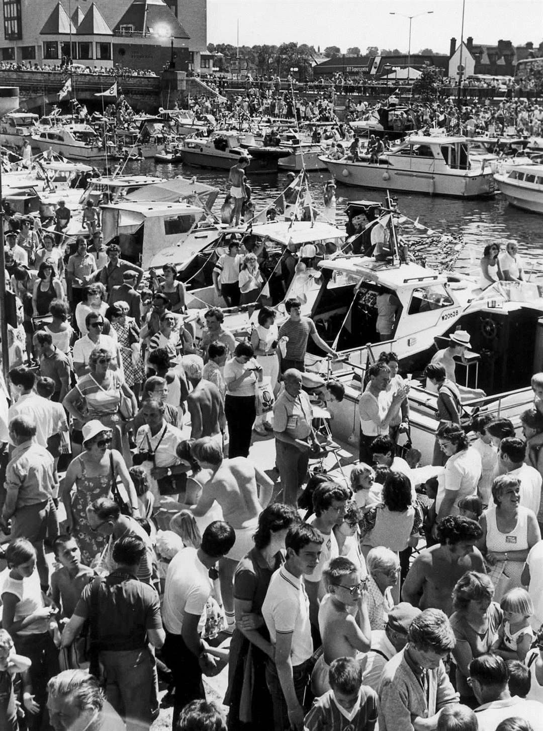 Crowds at Maidstone River Festival in 1985. Can you spot anyone you know?