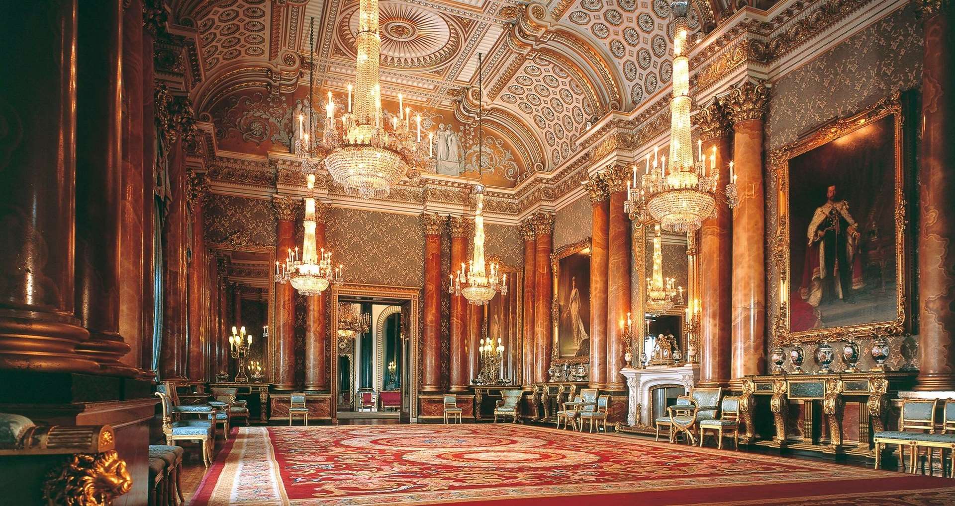 The State Rooms at the heart of Buckingham Palace provide the setting for ceremonial occasions and official entertaining.