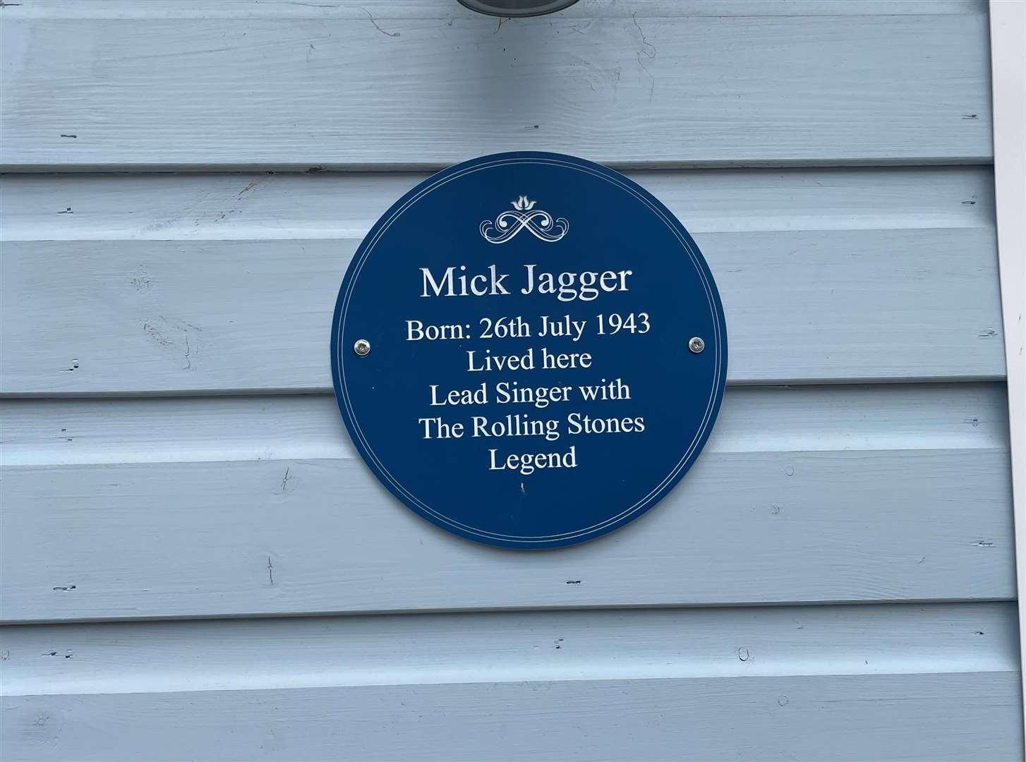 The plaque on the shed at Jagger’s former home
