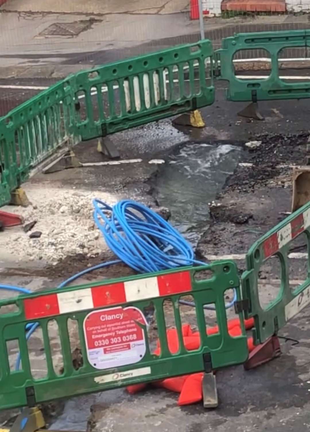 A water leak has emerged in Frindsbury Hill, Strood