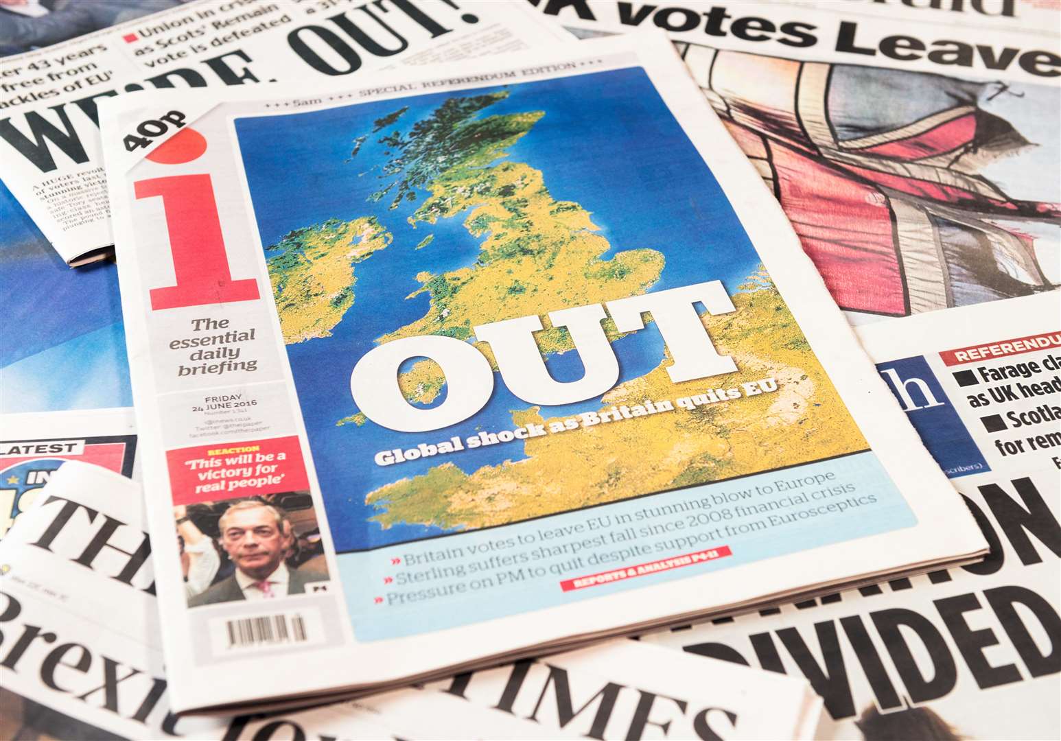 The front pages of British newspapers on the day after the Brexit referendum in 2016