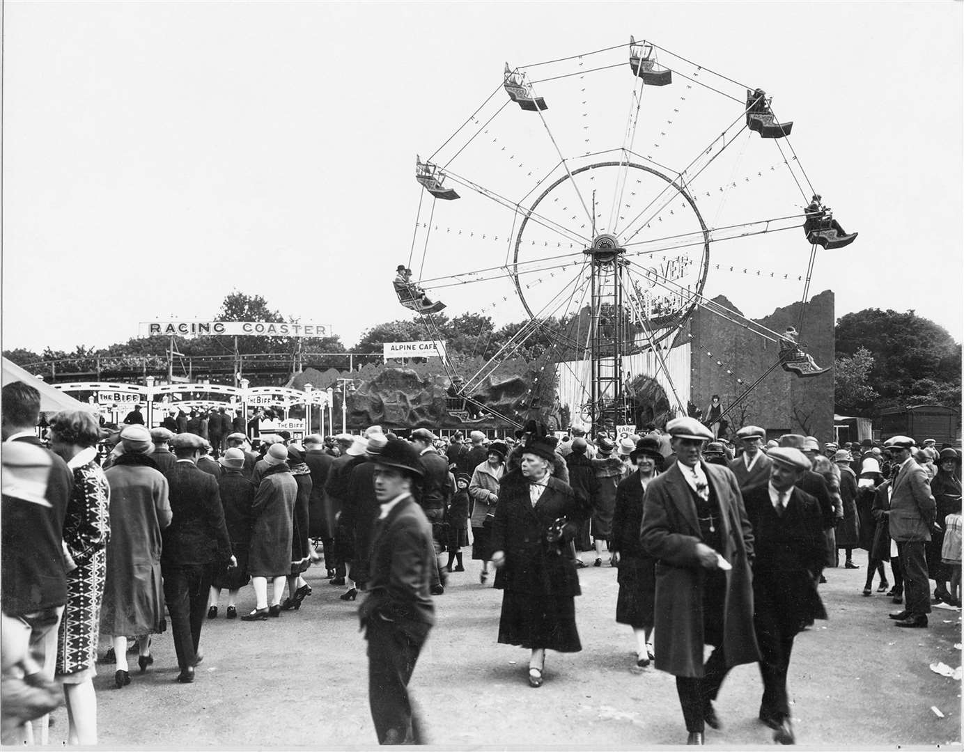 Crowds at Dreamland in the 1920s. Picture: Loaned by Nick Evans and Dreamland Trust