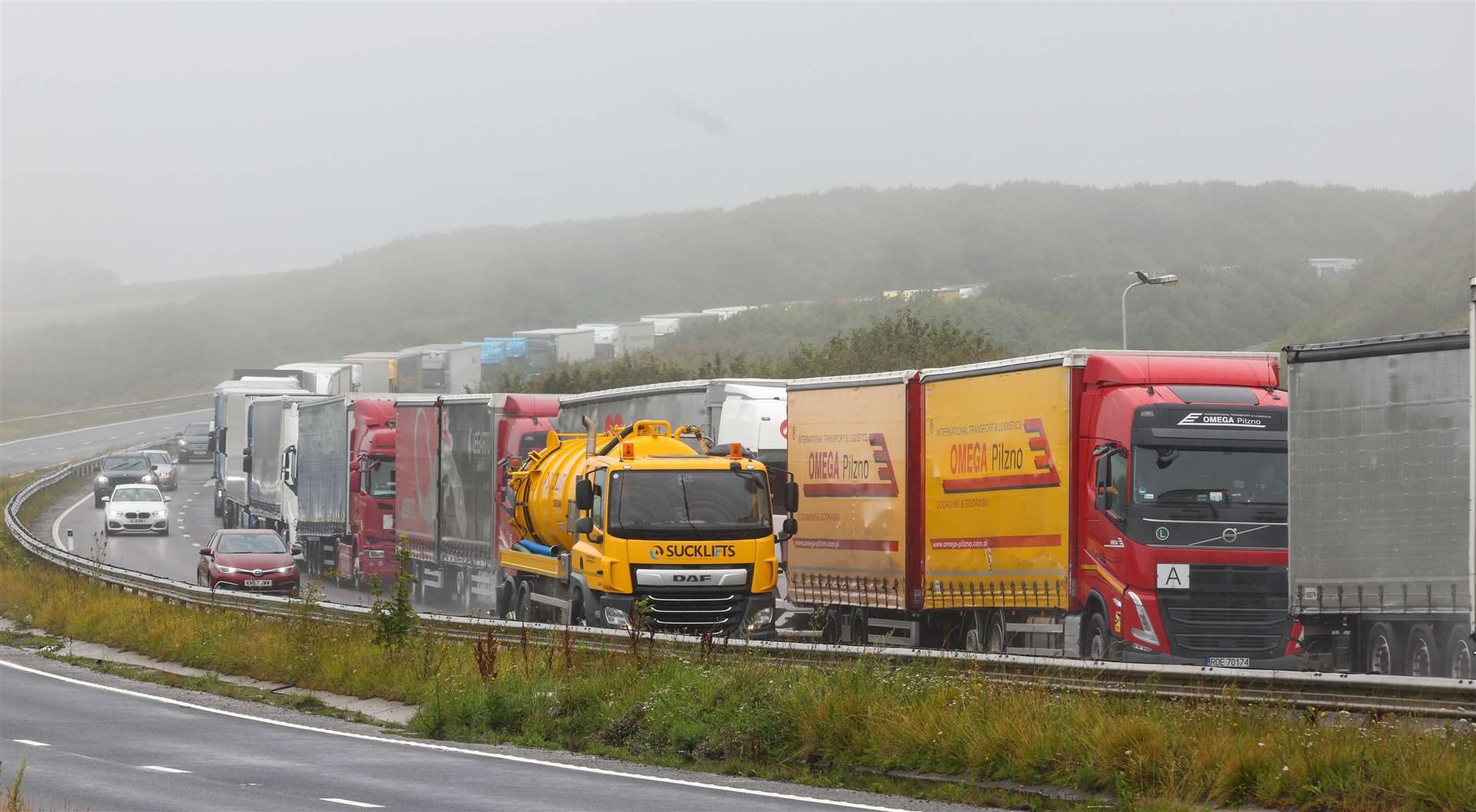 French border guards are taking up to 90 minutes to process cars and around two hours for lorries. Photo: UKNIP