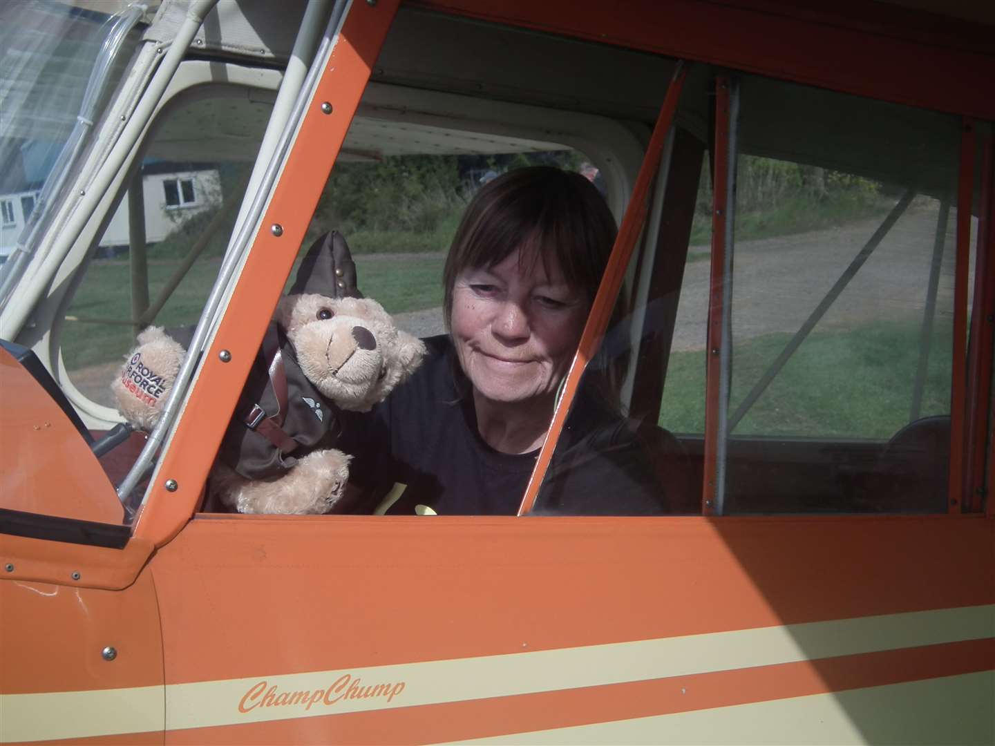 Nic Orchard is taking off on the Dawn to Dusk challenge for Martha Trust in her Aeronca Champ 1946 airplane