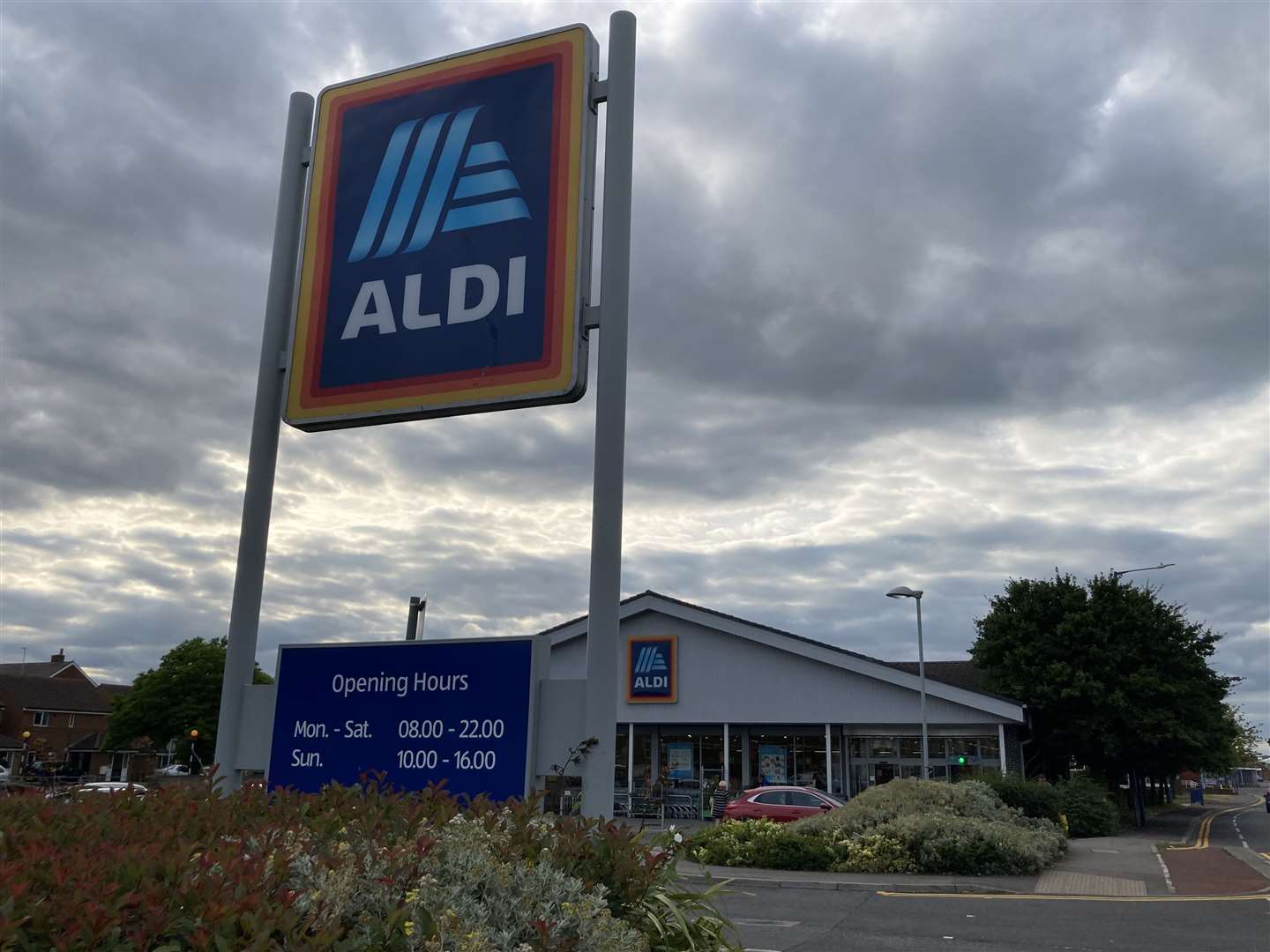 Home Bargains is to move into the Aldi store in Sheerness