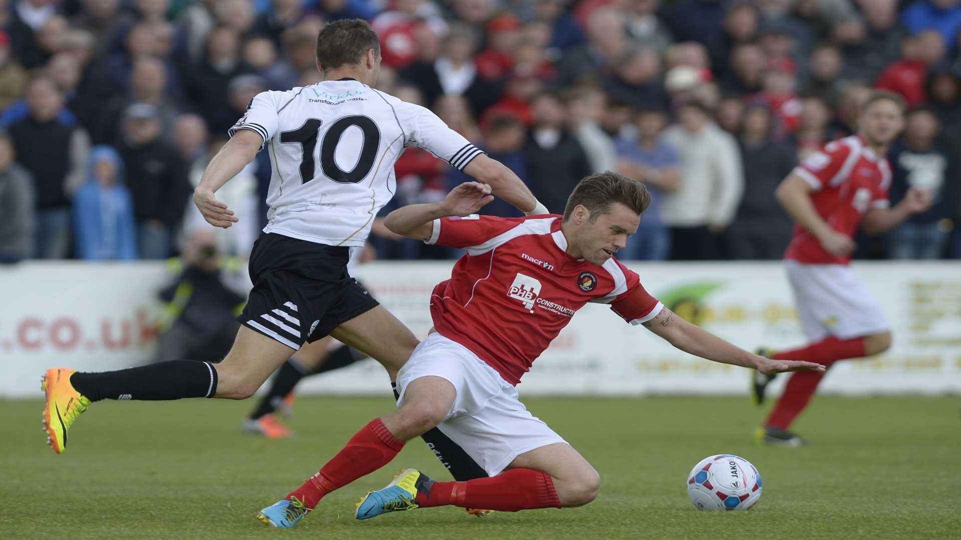 Daryl McMahon playing for Ebbsfleet against Dover in the 2014 Conference South play-off final Picture: Andy Payton