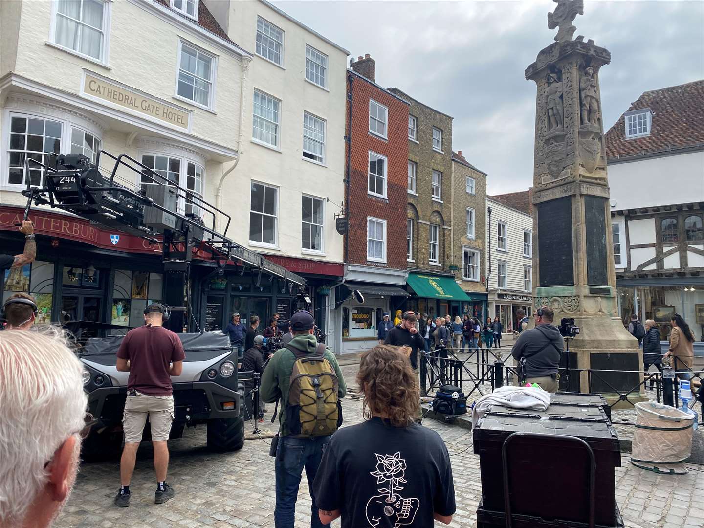 Elisabeth Moss was spotted filming in Buttermarket, Canterbury, earlier today