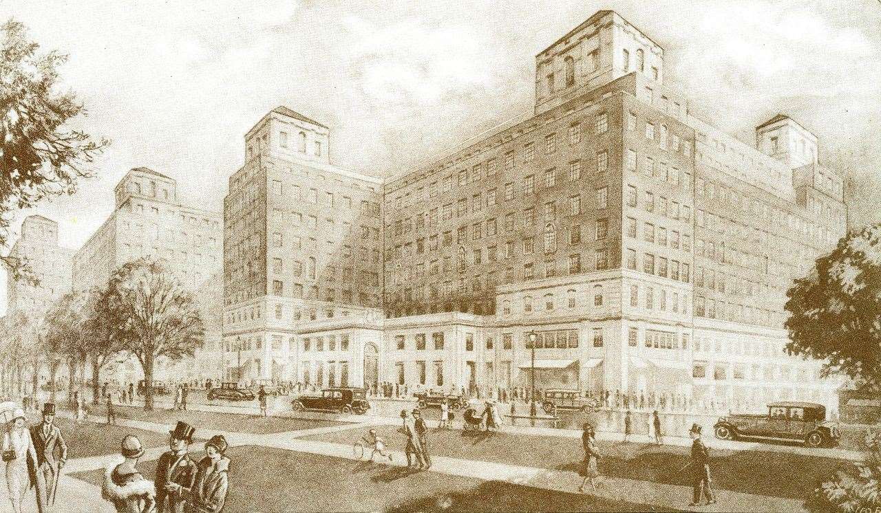 The Grosvenor House Hotel in Park Lane, London, in the 1920s