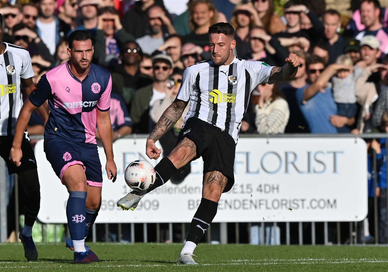 Striker Alex Wall scored to earn Dartford a point at Hungerford in Tuesday's 1-1 draw. Picture: Keith Gillard