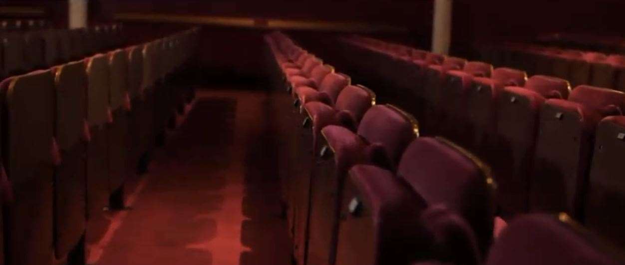Empty seats at the Hazlitt