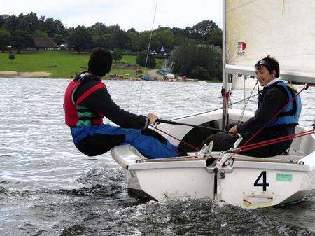 Chris Price tries to learn to sail at Bewl Water