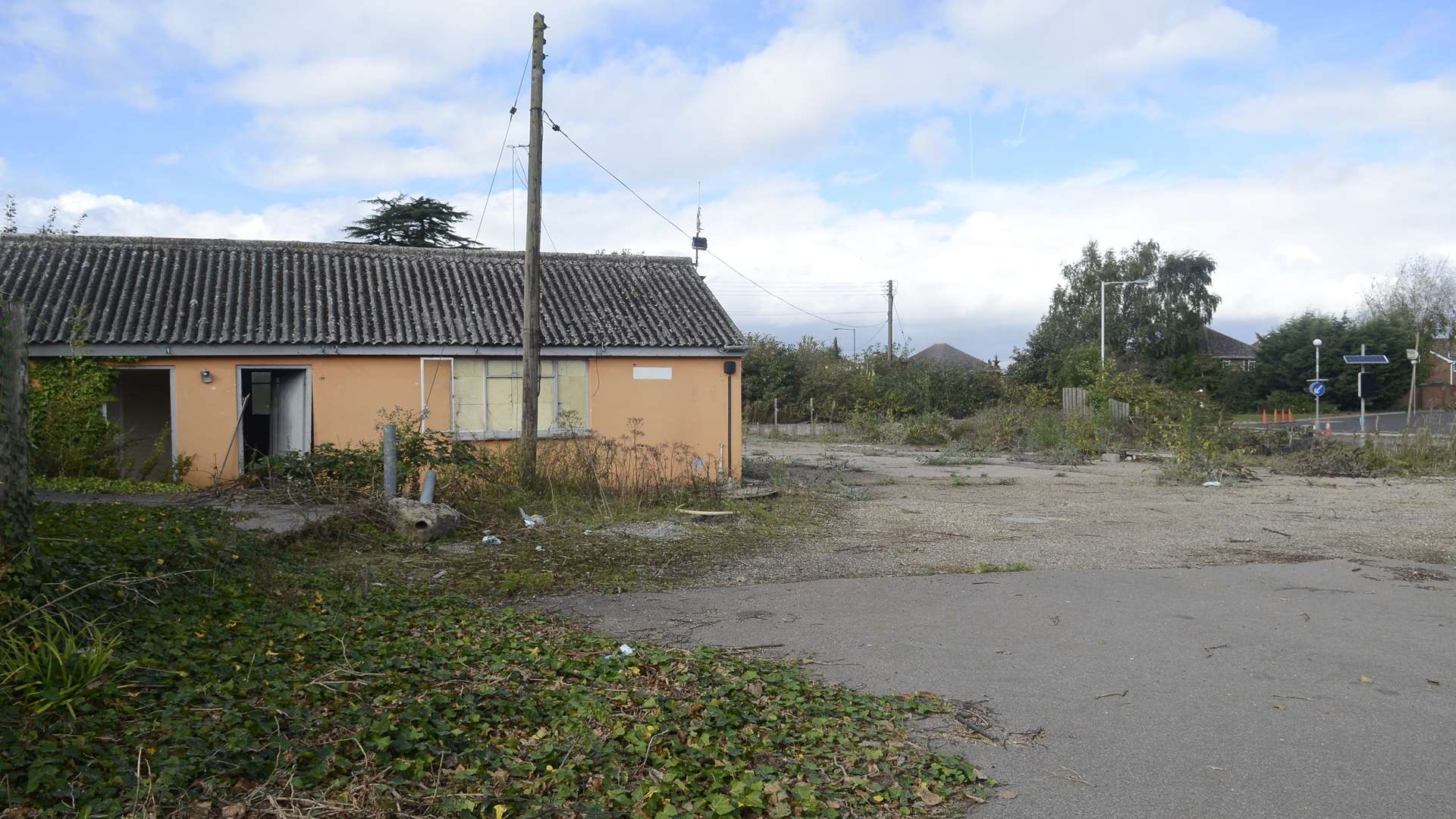 The empty site on the corner of Canterbury Road and Selling Road where the pub is planned
