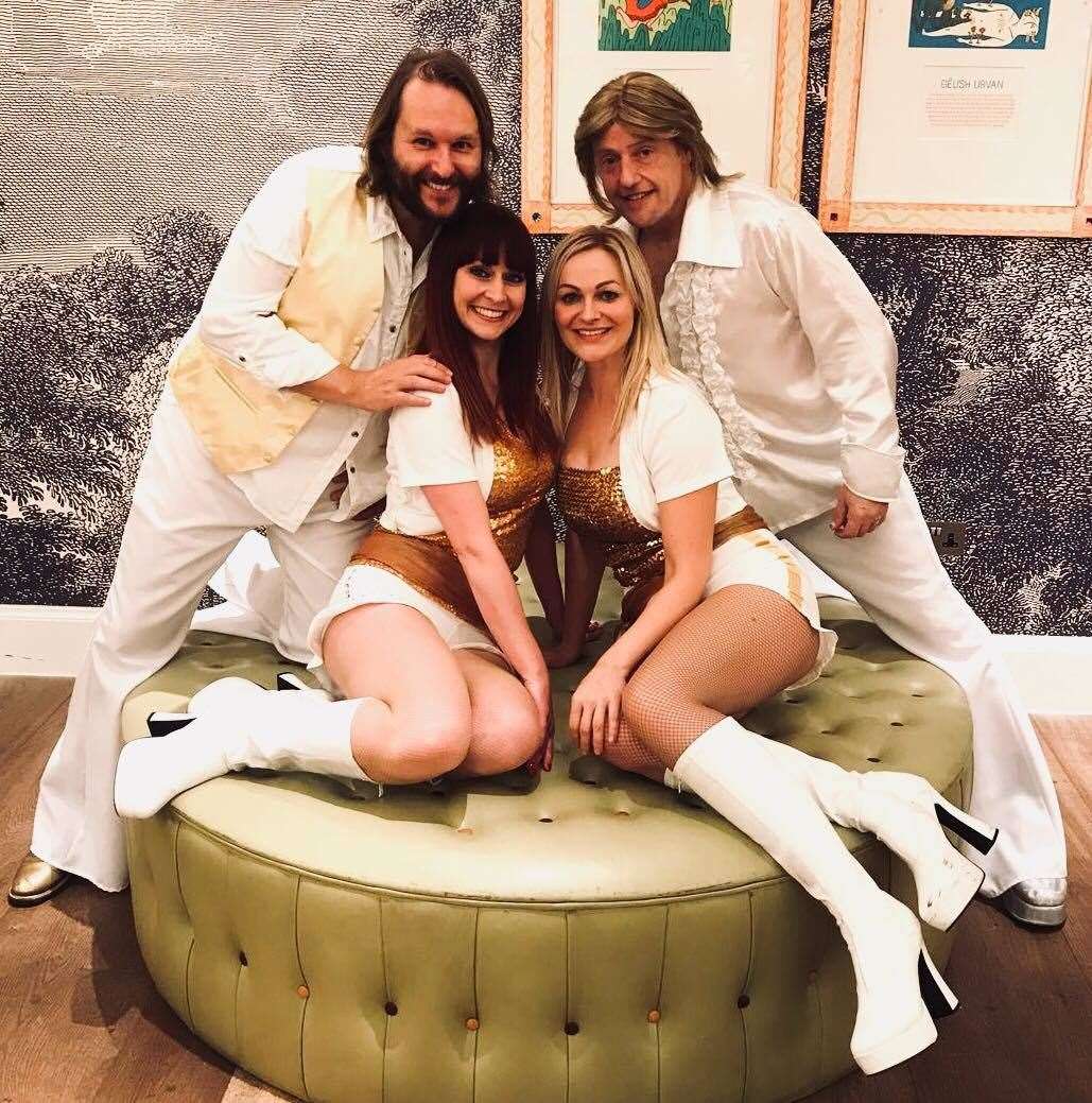 The Abba tribute act (11521771)