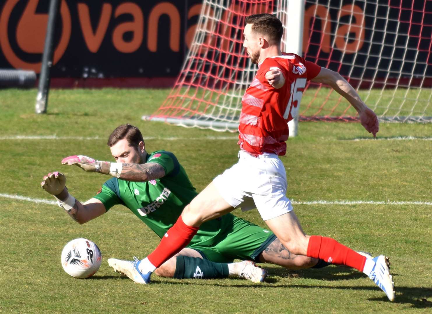 Ebbsfleet's Greg Cundle is thwarted by Dulwich keeper Charlie Grainger on Saturday. Picture: Ed Miller/EUFC