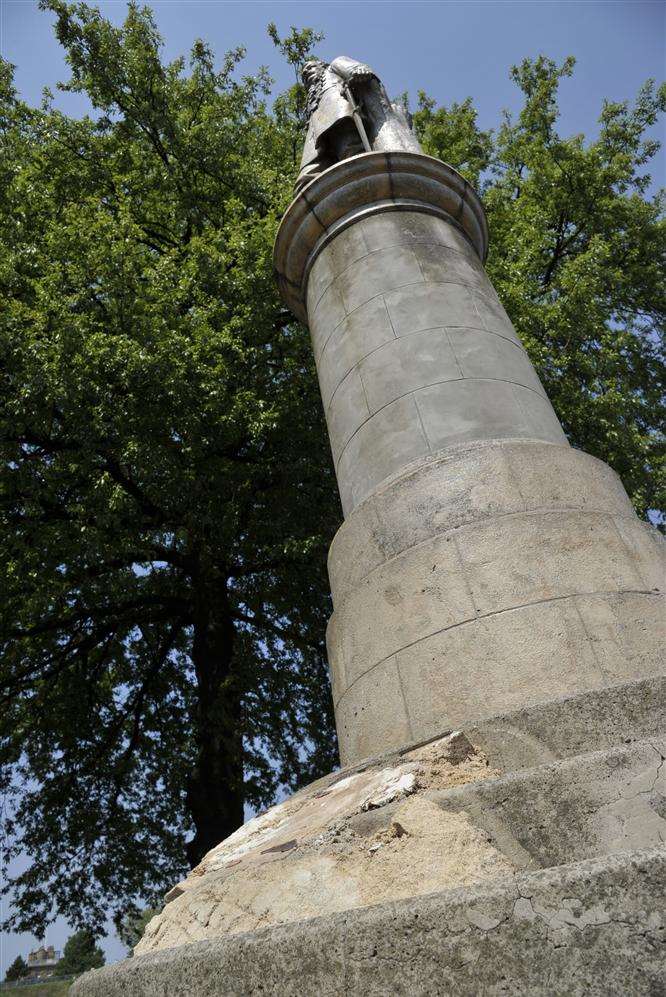 The Gordon Memorial, at the Riverside Leisure Area, Gravesend