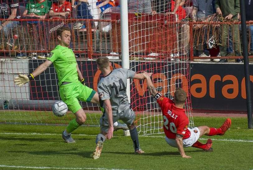 Chris Solly scores for Fleet against Chippenham Town on Bank Holiday Monday. Picture: Ed Miller/EUFC