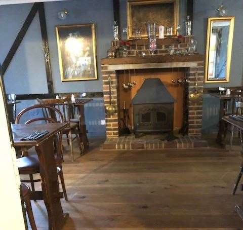 The dining room wasn’t in use when we were in but with a decent sized log burner it ought to be warm in the winter