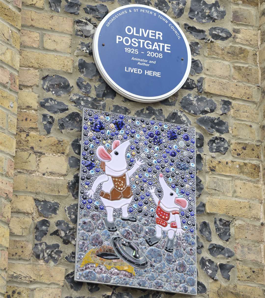 The plaque to Oliver Postgate at 4 Chandos Road, Broadstairs. Picture: Chris Davey