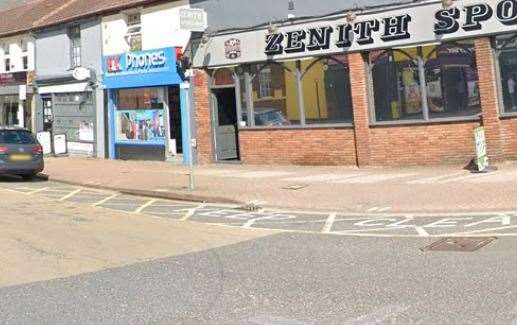 Zenith Sports Bar in Hythe Street, Dartford has closed permanently. Photo: Google