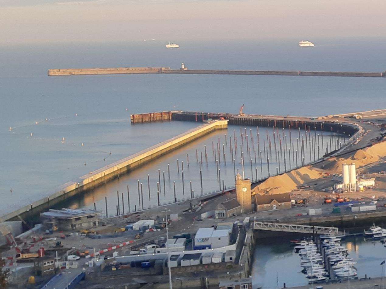 The new pier and curve, Picture: Sam Lennon