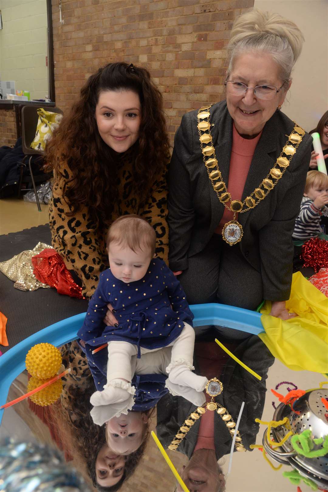Becky Carolan and daughter Violet Huffer, five months, are joined by Mayor Cllr Rosanna Currans at the Fleetdown Open House baby group