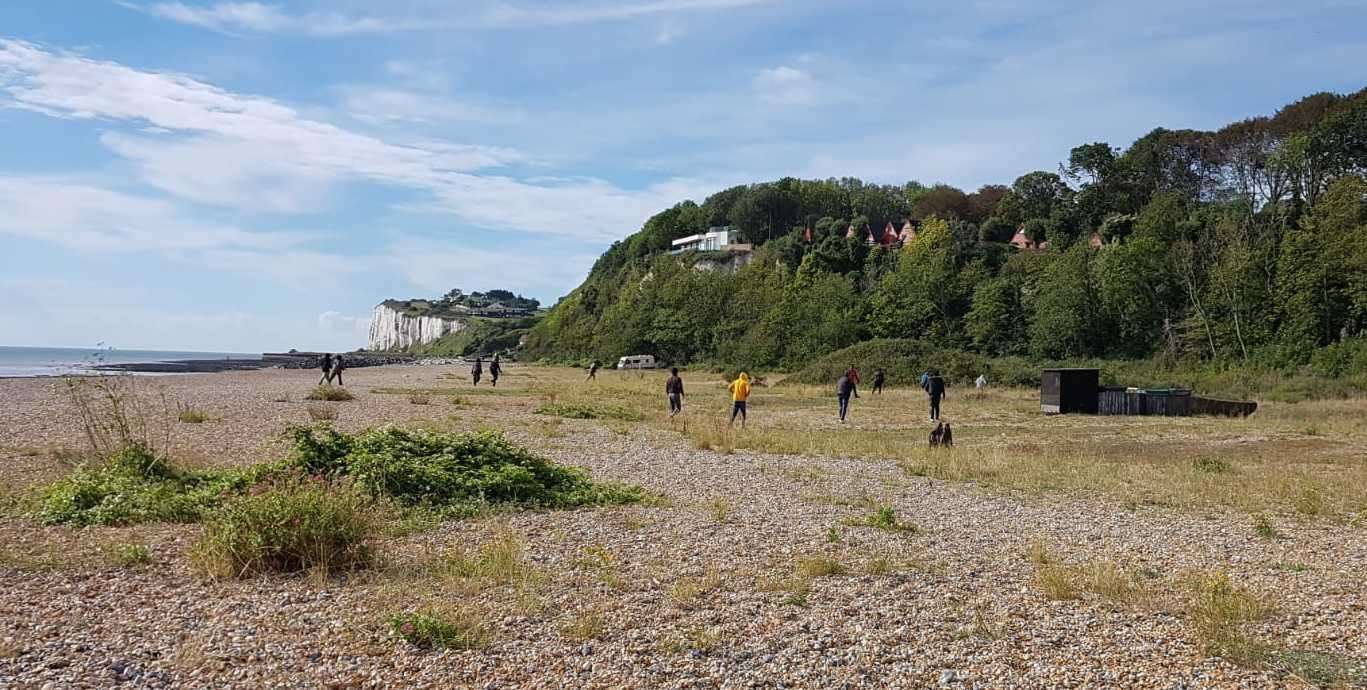 Between 14-16 migrants were seen on a beach in Kingsdown this morning