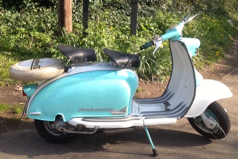 Turquoise Lambretta L150 reported stolen from a garage in Broad Lane, Dartford