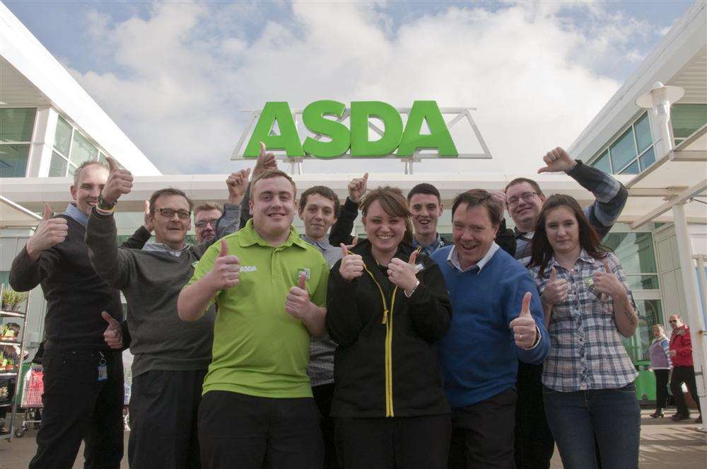 Seven people being supported by homeless charity Porchlight benefit from the chance to do work experience at Asda in Broadstairs