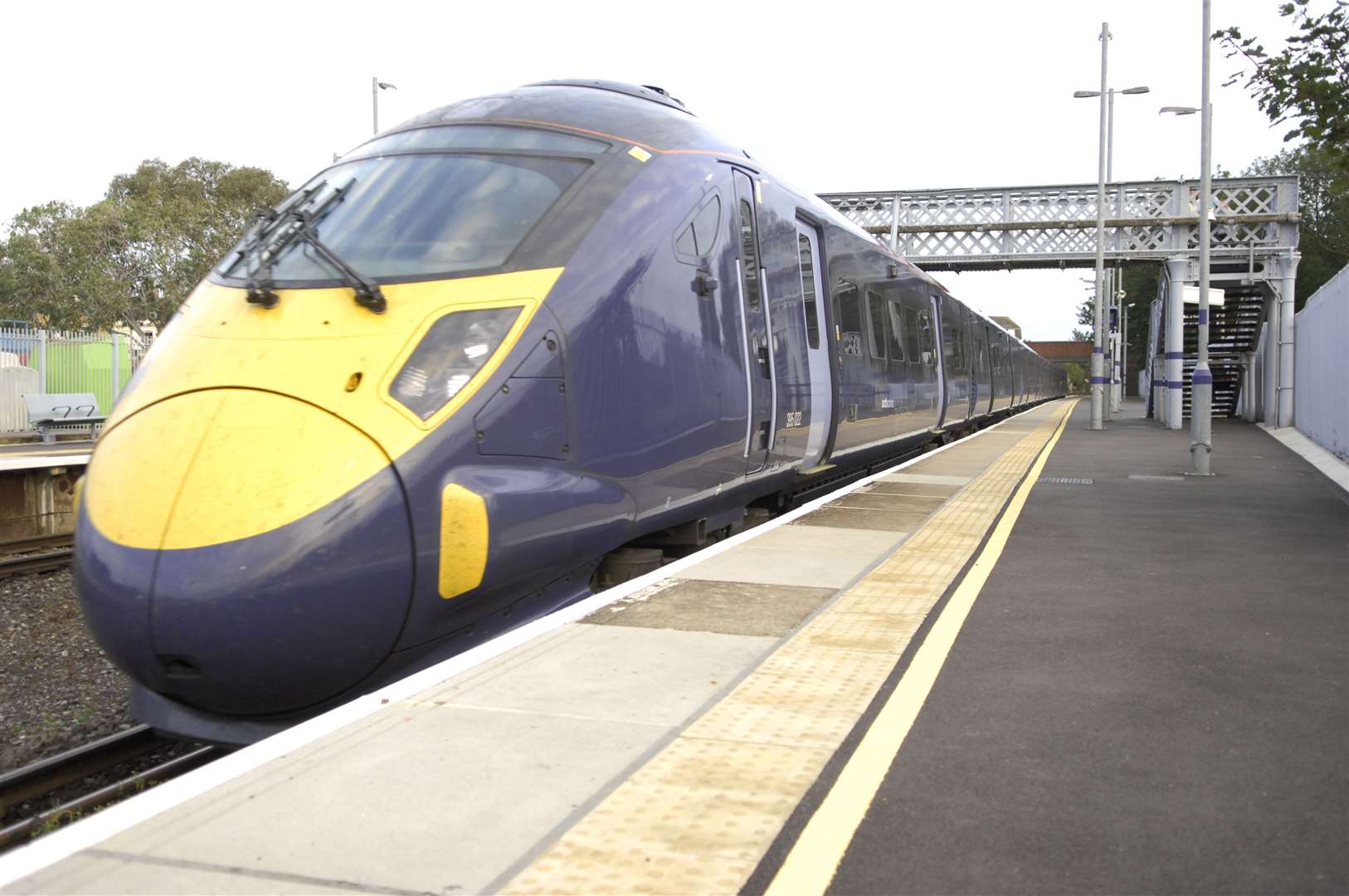 And 50 years and two months after the first electric train stopped at Deal, the first High Speed Javelin pulled in (Picture September 2011).