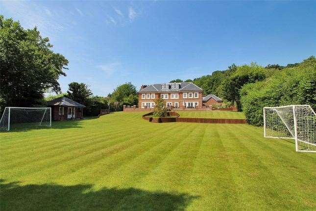 Six-bed country house in Greenhill Road, Otford. Picture: Zoopla / Alan De Maid