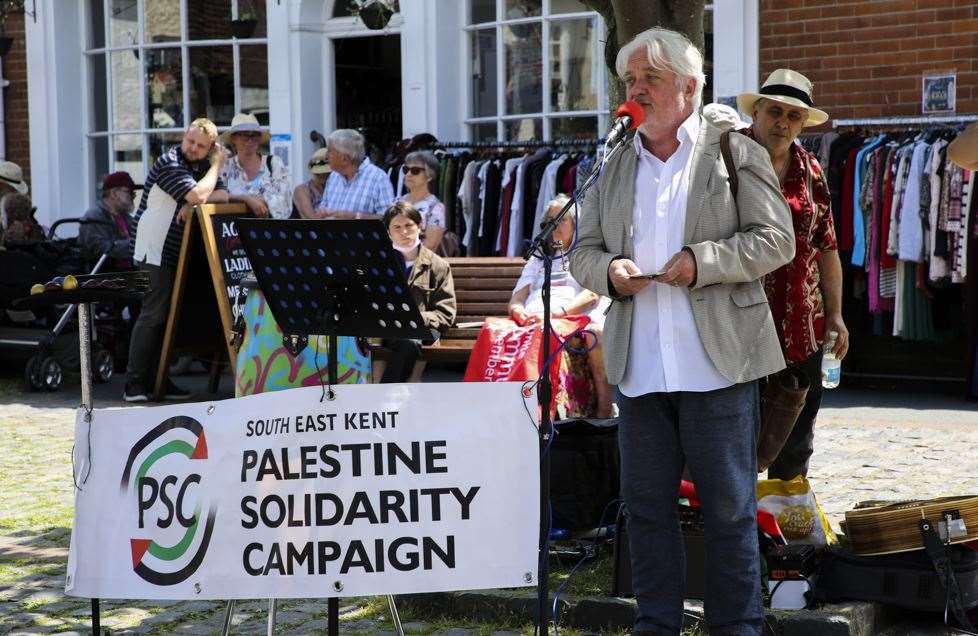 Campaigner Hugh Lanning speaks at the rally in Sandwich town centre. Picture: Cara MacNally
