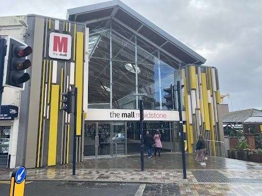 The Mall, Maidstone, will extend hours