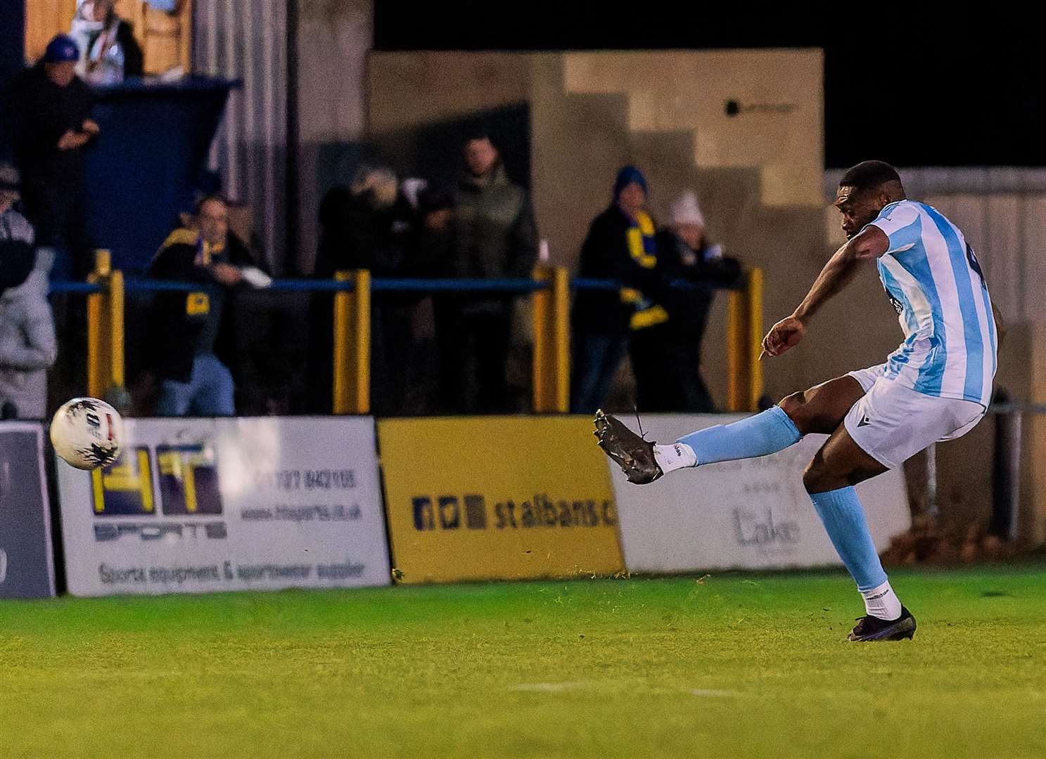 Paul Appiah picks his pass at St Albans. Picture: Helen Cooper