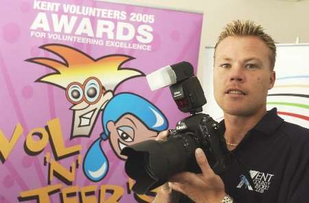 Kent cricketer Martin Saggers, who is a keen photographer, helped launch the compeition. Picture: PAUL DENNIS
