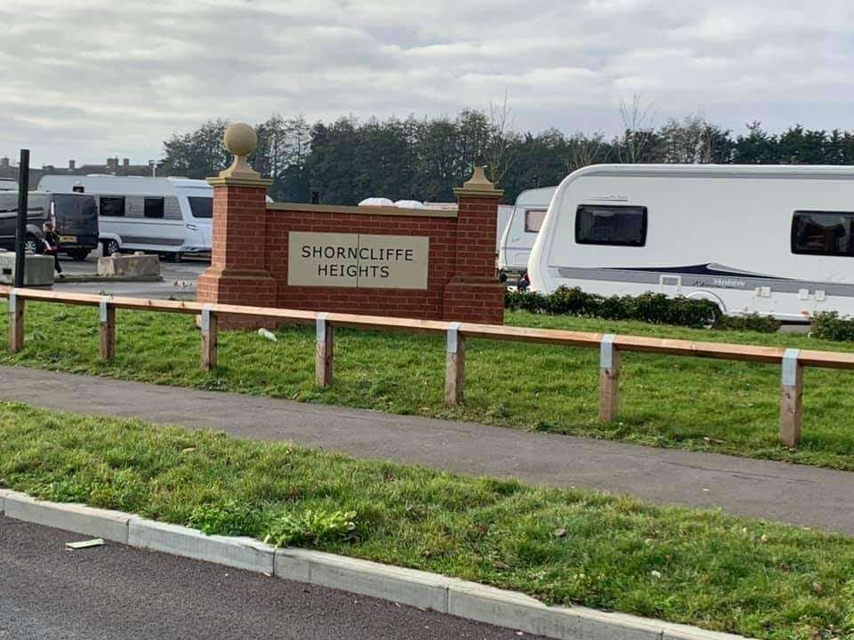 Travellers remain on Shorncliffe Heights Estate