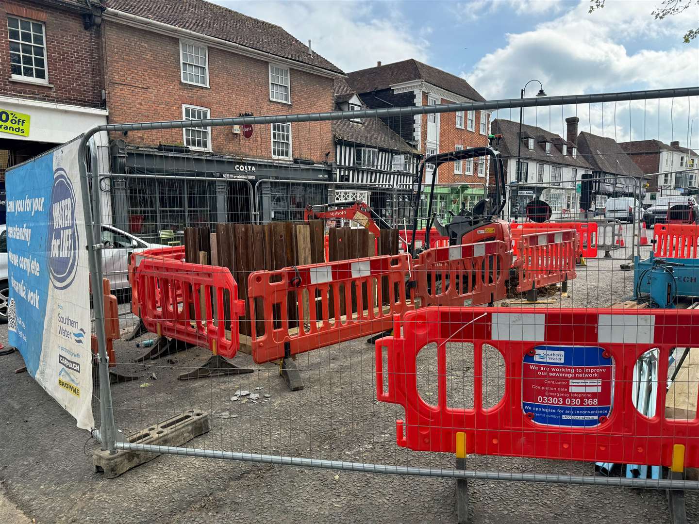 Emergency Southern Water repairs are taking place in Tenterden High Street. Picture: Sue Ferguson