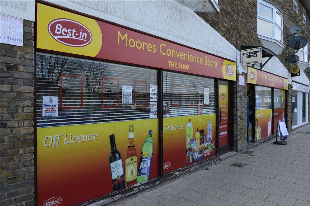 Moores Convenience Stores, Mackenzie Way, Gravesend