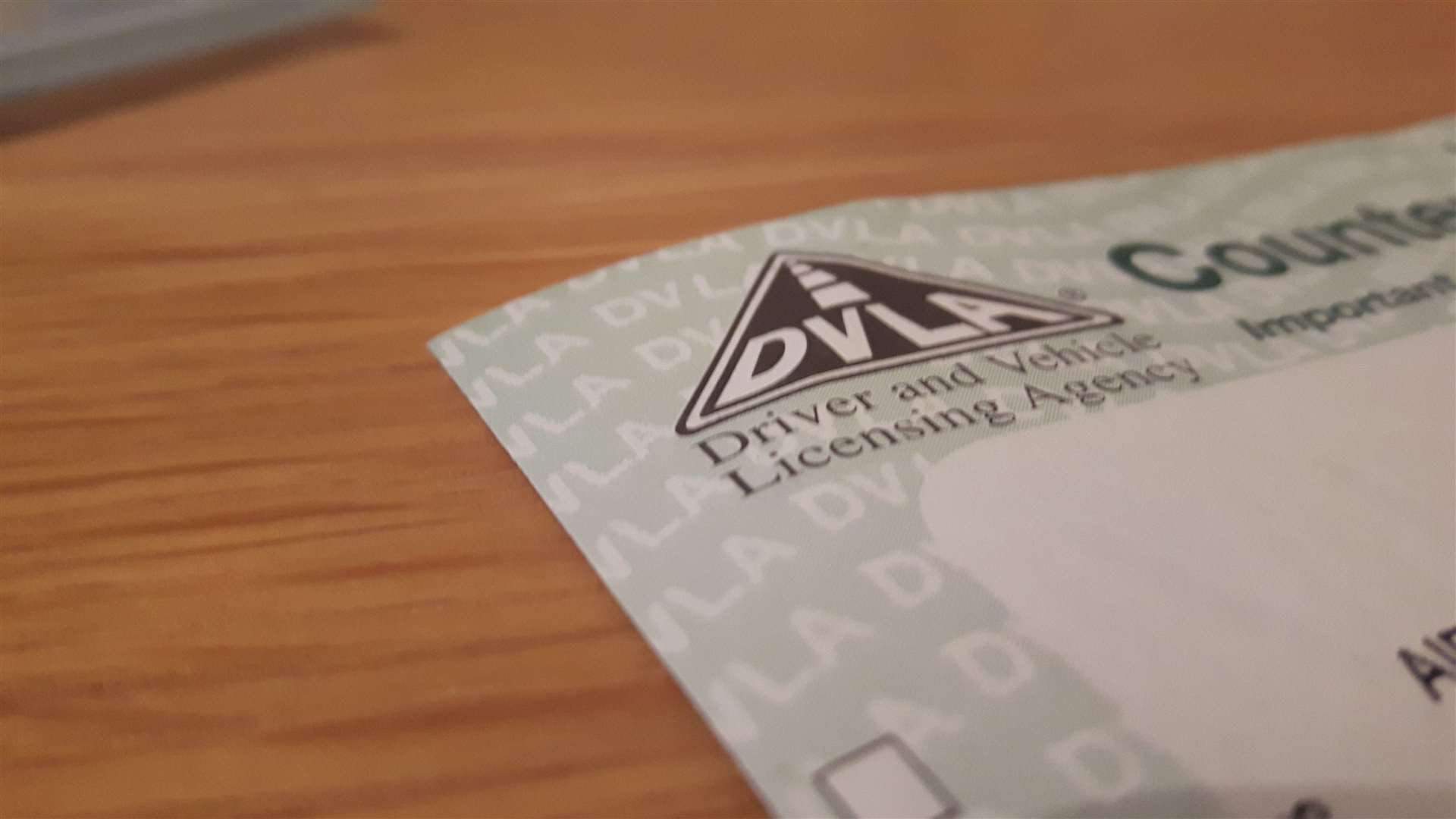 Are you driving with a paper or photocard licence?