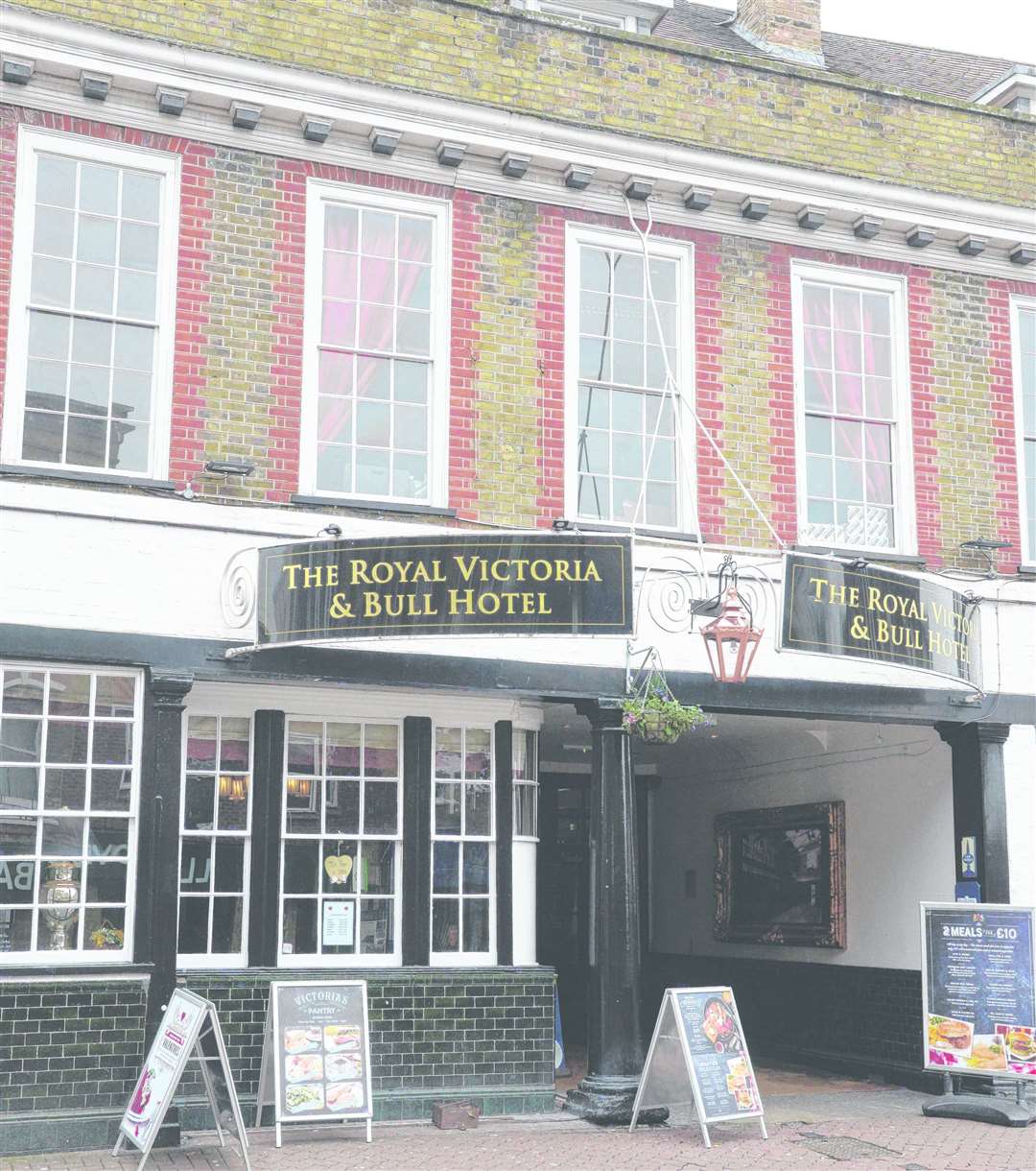 The Royal Victoria and Bull Hotel in Dartford High Street today, which still has the central opening originally built for stagecoaches