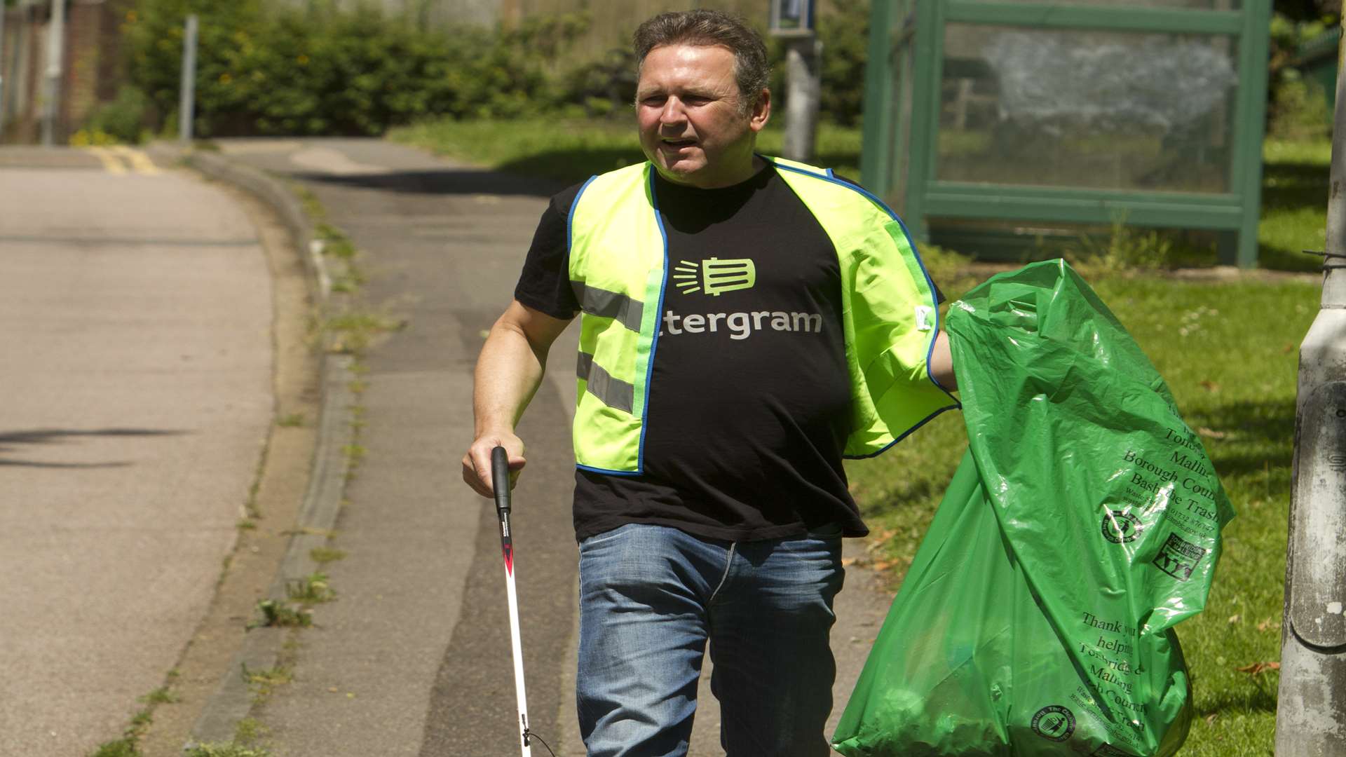 LitterGram founder Danny Lucas on a clean up at Clare Park, East Malling