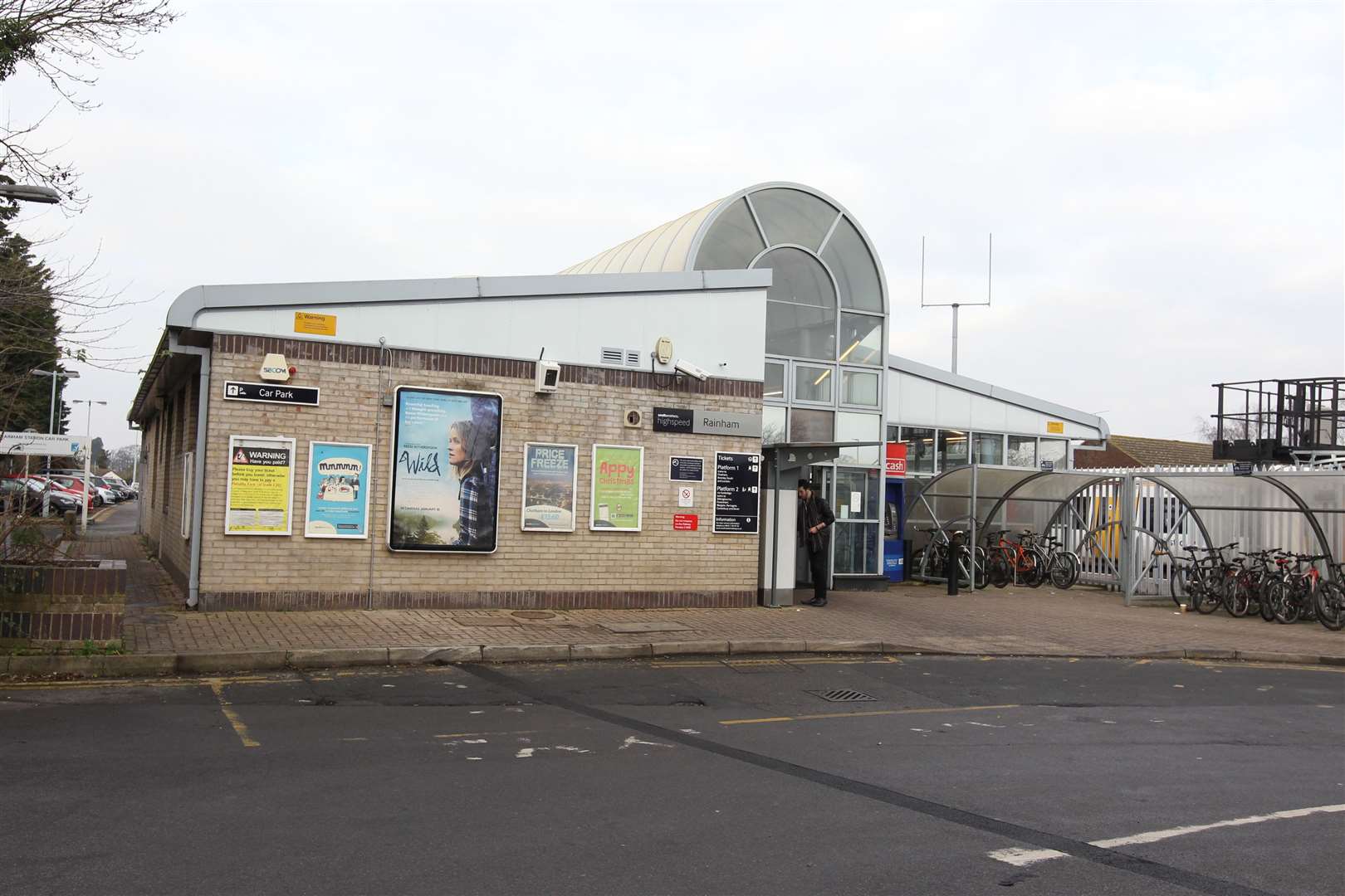 Some incidents took place near Rainham Railway Station