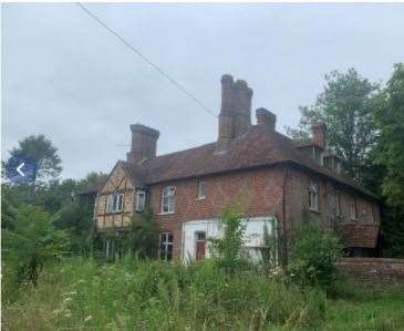 The five-bed detached farmhouse in Hollingbourne which was sold at auction by Clive Emson. Picture: Clive Emson