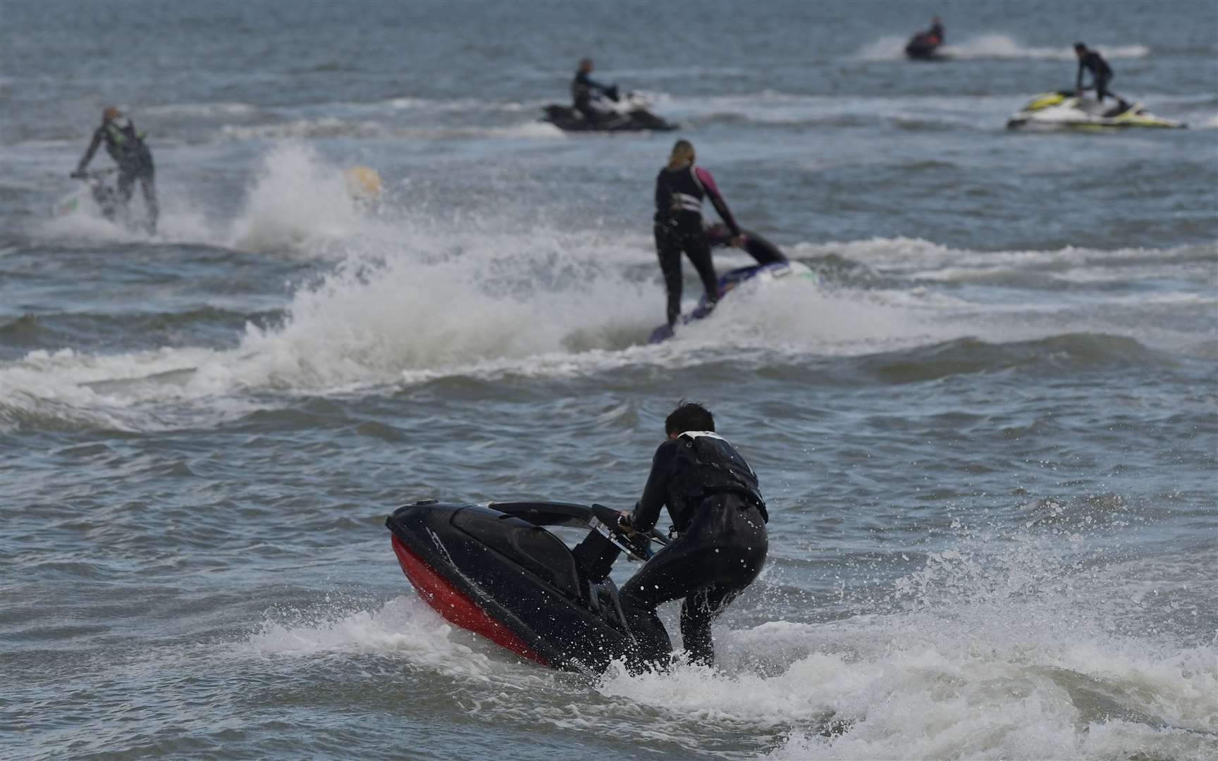 A council has been urged to introduce temporary number plates for jet skis