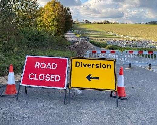 Ratling Road has been sealed off as SGN carries out the repairs