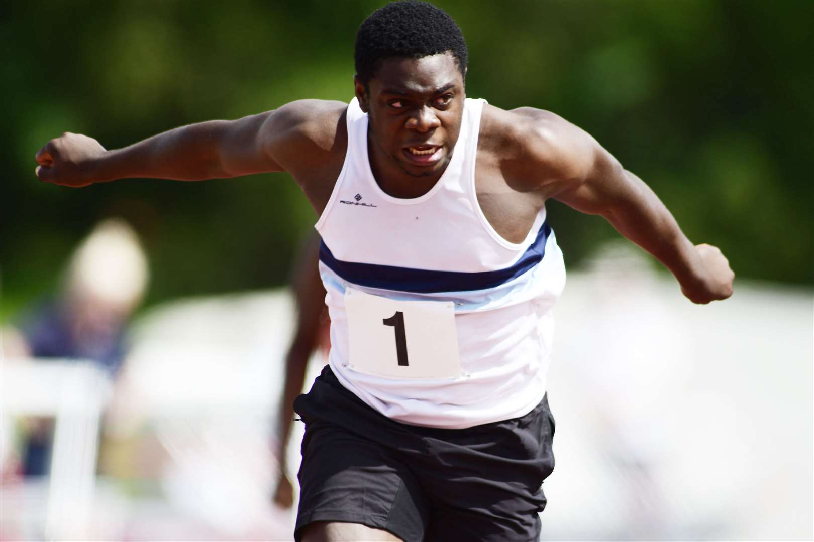 Fidunu Abidekun (Dartford & Gravesham) in the 100m Picture: Barry Goodwin