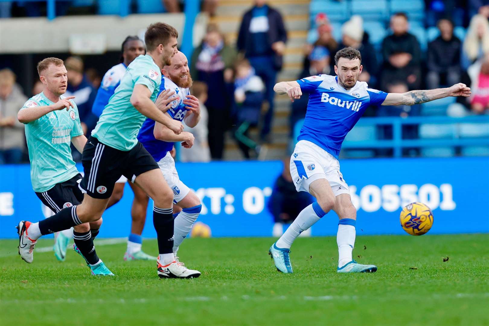 Scott Malone plays the ball forward for the Gills Picture: @Julian_KPI