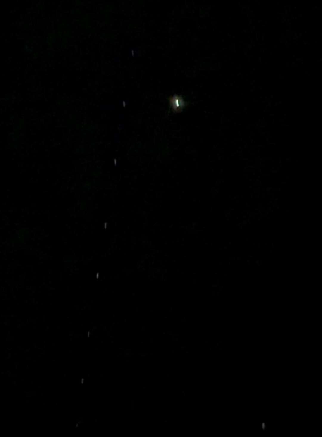 Elon Musk's Starlink satellites over Kingsnorth, Ashford last night