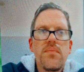 Daniel Clewett, 39, was last seen in the New Road area of Chatham