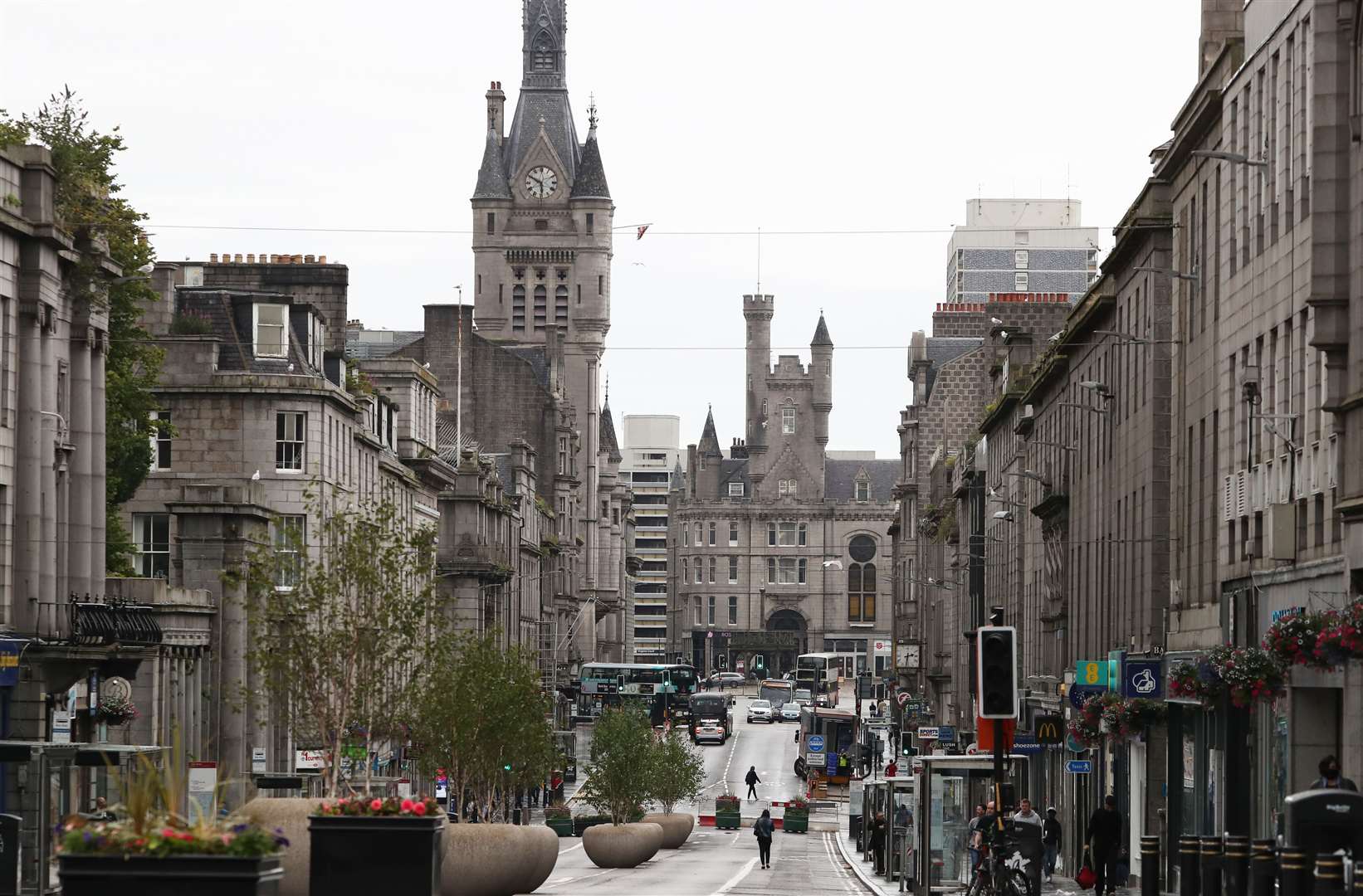 Union Street in Aberdeen after bars, cafes and restaurants have been ordered to close (Andrew Milligan/PA)